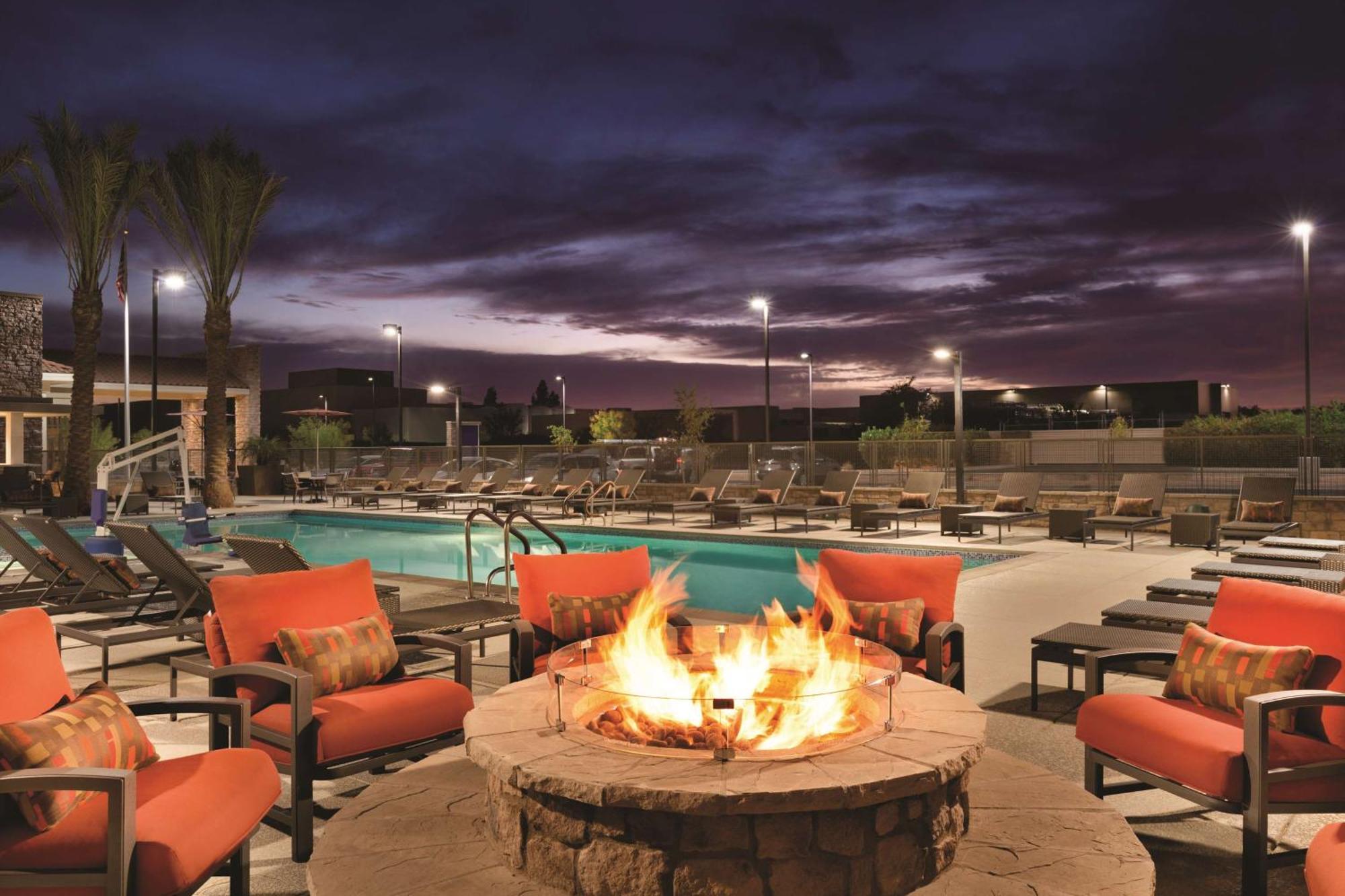 Hilton Garden Inn Phoenix-Tempe University Research Park, Az エクステリア 写真